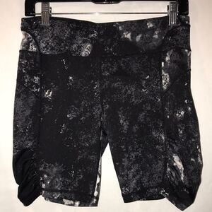 Calvin Klein Women's Black Gray Performance Quick Dry Ruched Bike Shorts Medium